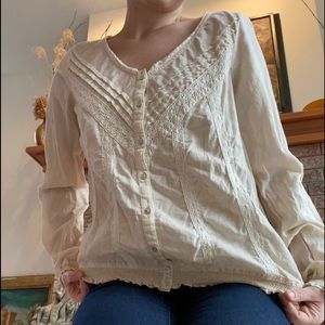 Adorable BOHO Label of Graded Goods Top